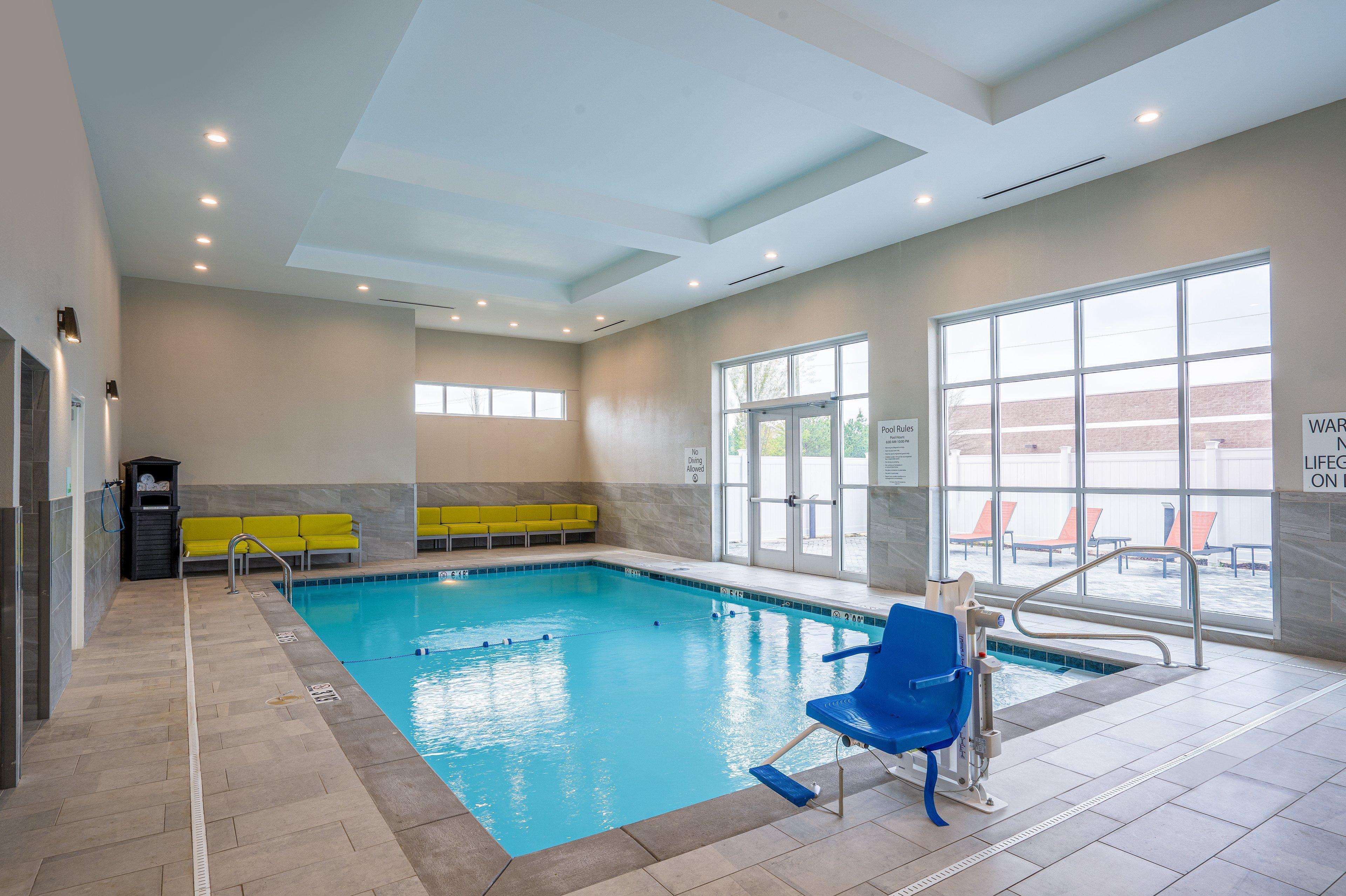 Holiday Inn & Suites Memphis Southeast-Germantown By Ihg Exterior foto